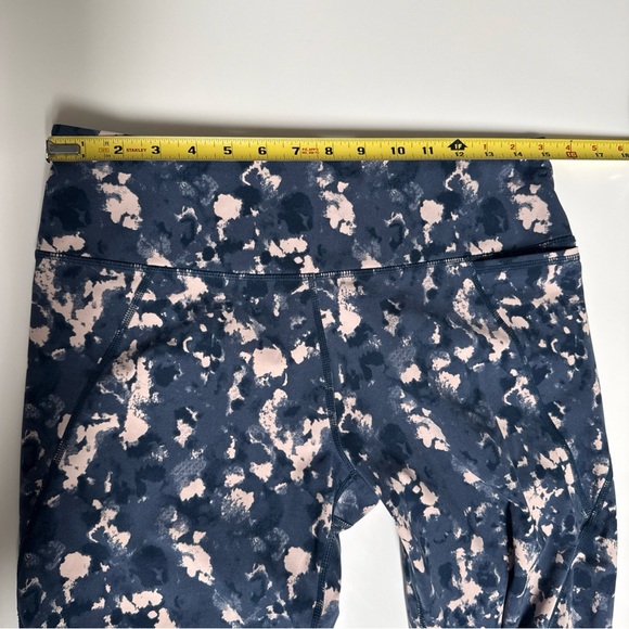 Sweaty Betty Kids Leggings in Navy and Pink Print - Picture 9 of 11